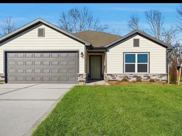 621 W Fountain St, Gardner, KS 66030
