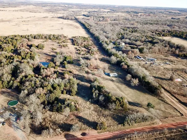 E 860th Rd, Stroud, OK 74079