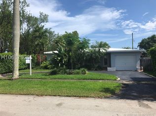 3242 Buchanan St, Hollywood, FL 33021
