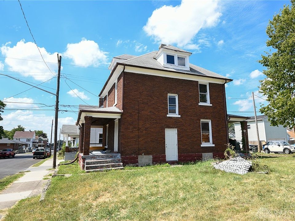 2nd image of 1815 Warner Ave