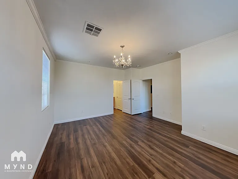 495 Westminster Hall Ave #103 — Photo 25