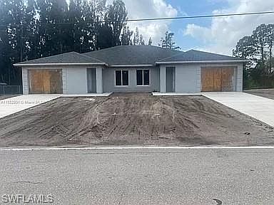 1st image of 4542-4542 20th ST SW