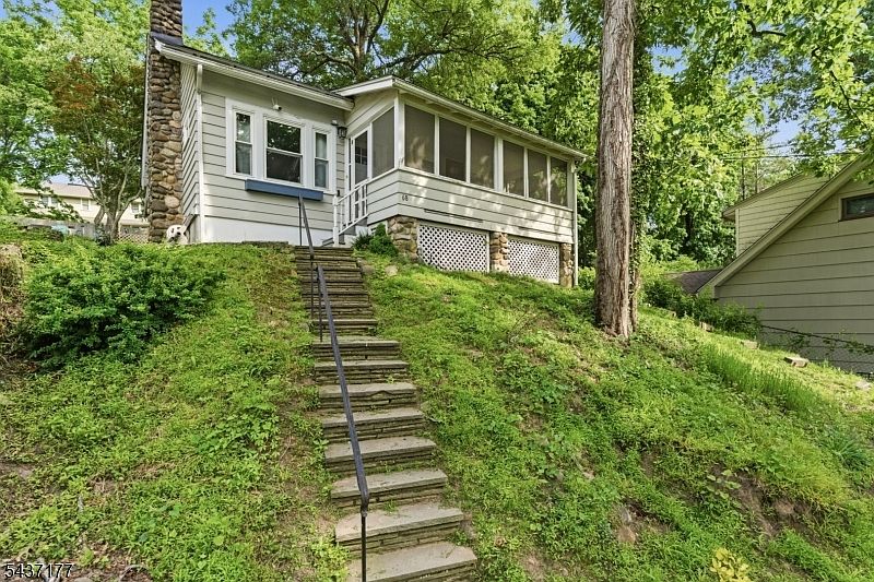 1st image of 68 Westover Ave
