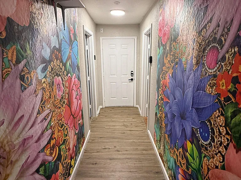 Lotus St — Photo 8