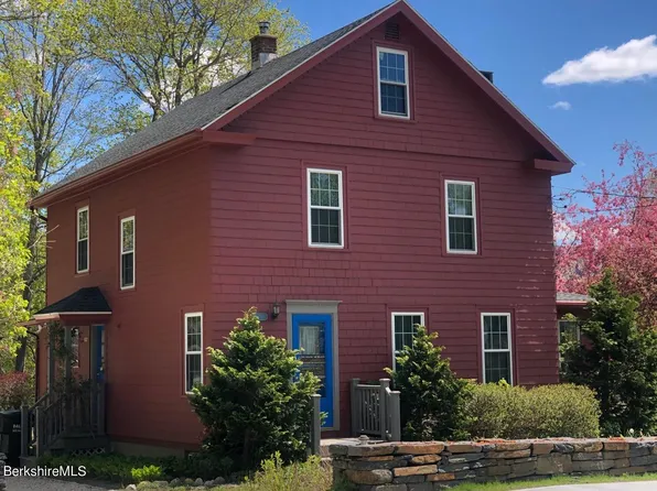 501 Walker St, Lenox Dale, MA 01242