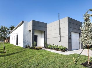 4200 SW 18th St, West Park, FL 33023