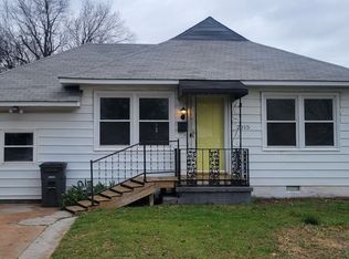 2015 E 13th St, Tulsa, OK 74104
