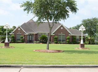 9501 Paseo Lobo, Texas City, TX 77591