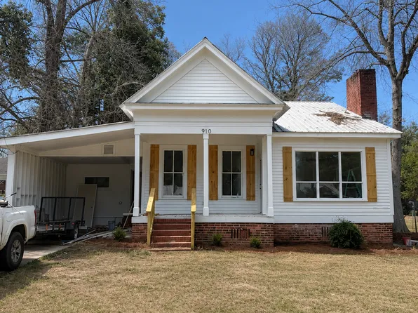 910 Highland Ave, Dublin, GA 31021
