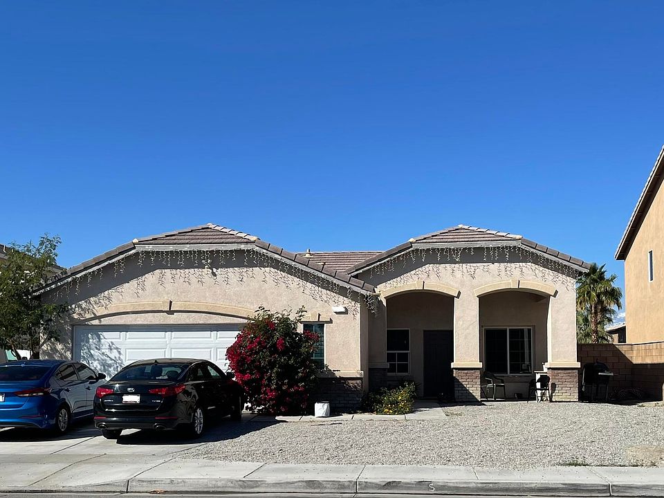 2nd image of 48883 Charlton Peak St