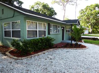 3925 Iola Dr, Sarasota, FL 34231