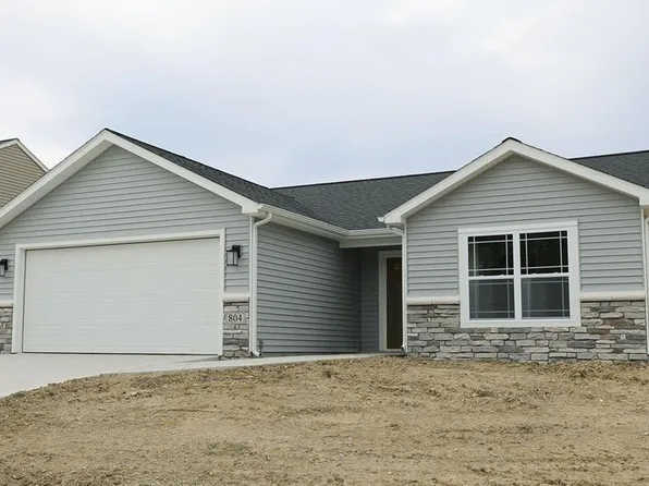 804 Knights Xing, Kendallville, IN 46755
