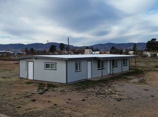 1212 E Christmas Tree Ln, Pearce, AZ 85625