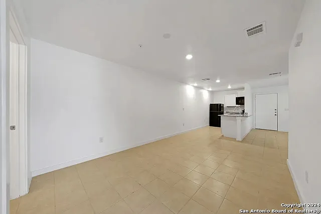 903 Canterbury #1104 — Photo 13