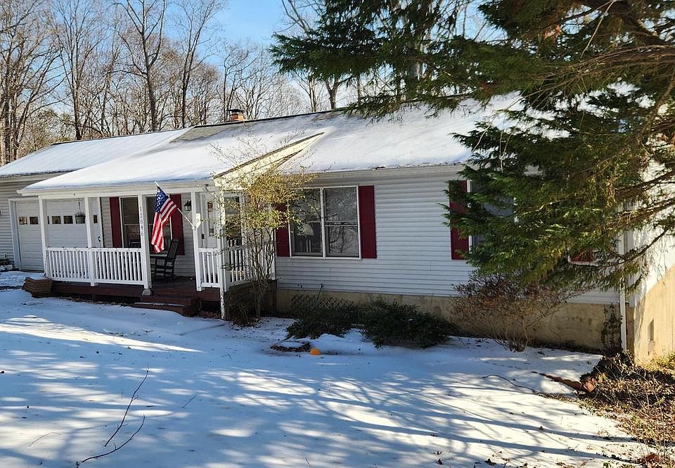 1st image of 12846 Laurel Way