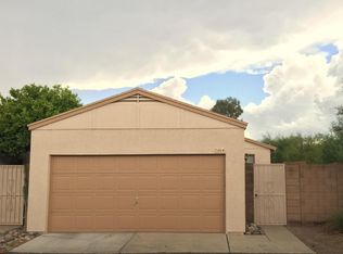 2464 N Palo Hacha Dr, Tucson, AZ 85745