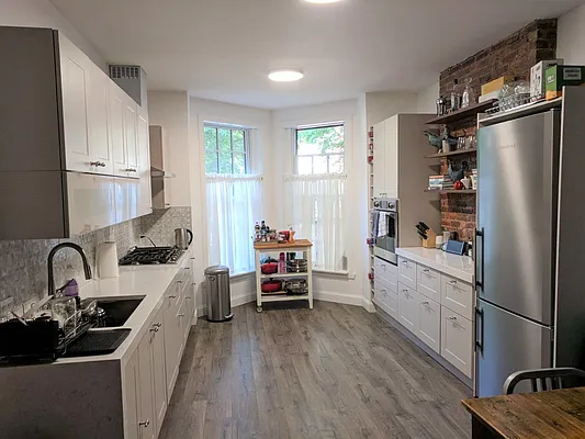 Rented by Real Broker NY LLC | media 17