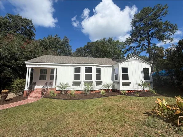1515 College Dr, Pineville, LA 71360