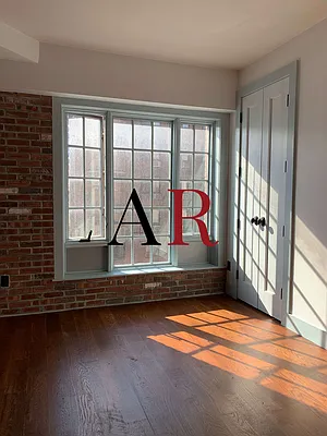 Rented by Lev Mavashev, LREB | media 3