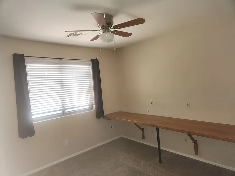 5511 S 15th Way — Photo 14