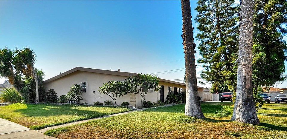1st image of 8861 Anthony Ave