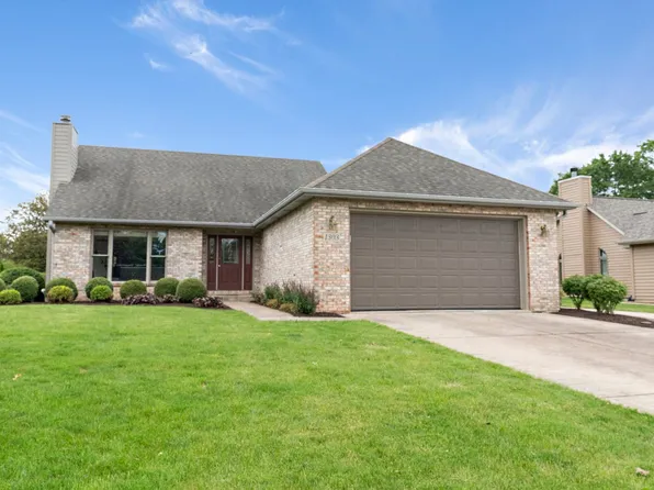 1303 Deer Run Trl, Sandwich, IL 60548