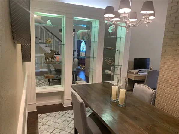 1827 Coronado Hills Dr, Austin, TX 78752