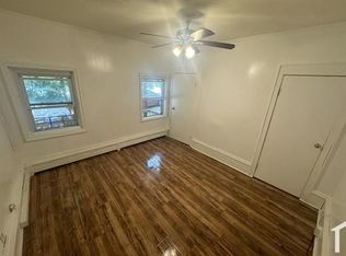 25 Henderson Ave APT 1, Staten Island, NY 10301