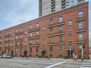 607 S 9th St APT 3, Minneapolis, MN 55404