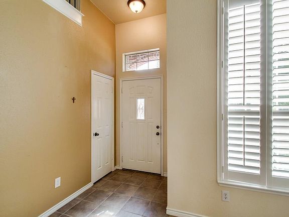 4th image of 11609 Kenny Dr