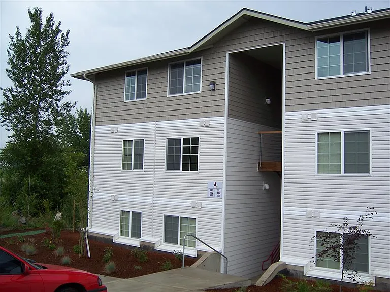 Vineyard Apartments — Photo 26