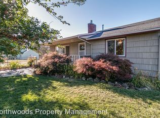 4954 E St, Springfield, OR 97478