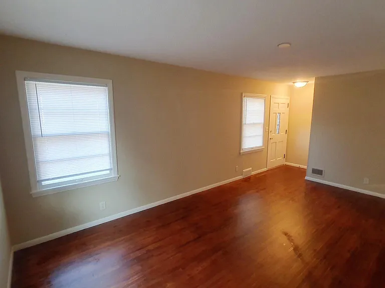 3520 Zinran Ave S — Photo 18