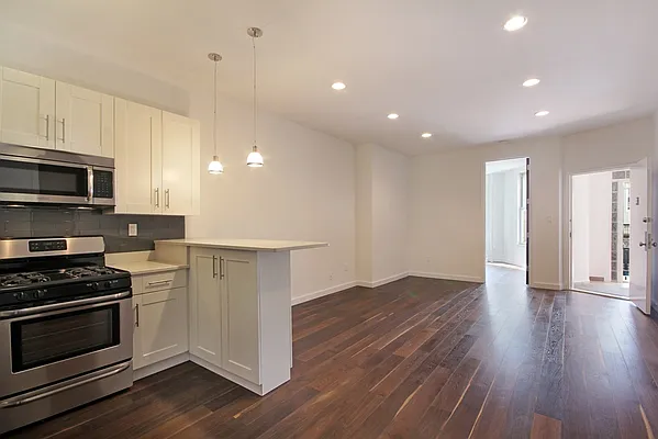 Rented by Corcoran | media 12