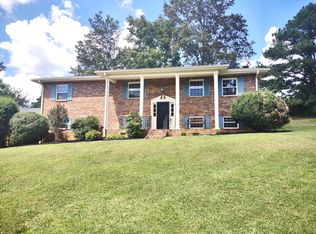 3801 Westview Dr NE, Cleveland, TN 37312