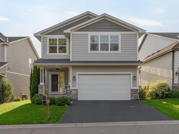 4828 Grandview Ct NE, Columbia Heights, MN 55421