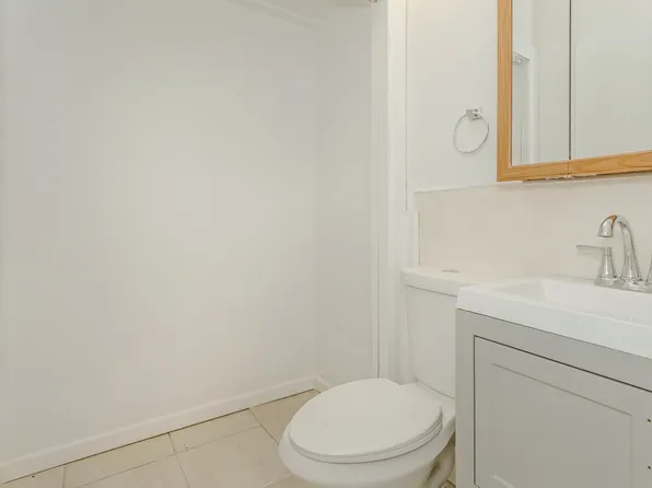 84-124 Austin Street image 29 of 38