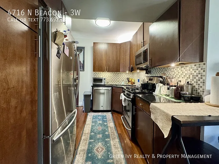 4716 N Beacon St #3W — Photo 4