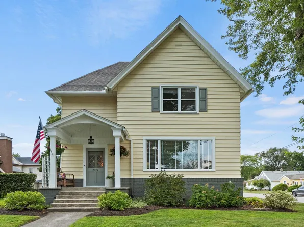 609 N Main St, Auburn, IN 46706