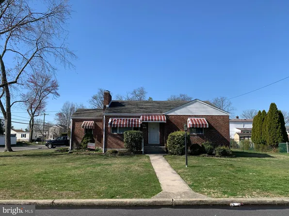 401 Sylvania Ave, Folsom, PA 19033