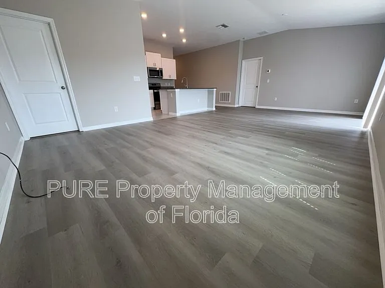 12495 SE 100th Ave — Photo 14