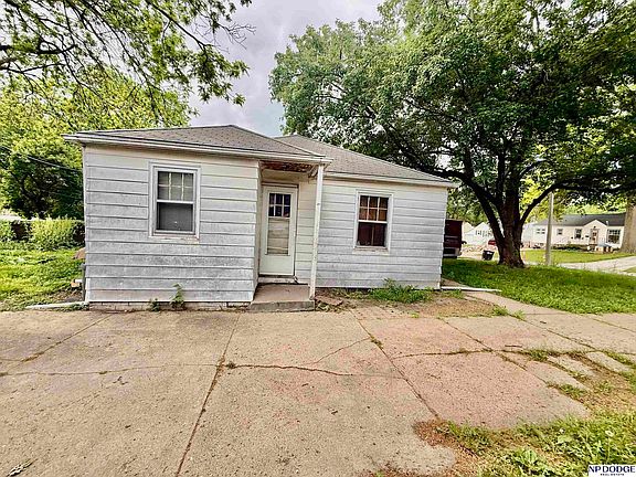 5th image of 1319 S 51st St