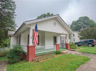 511 N Bridge St, Eden, NC 27288