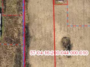 Kelly St, Rome City, IN 46784