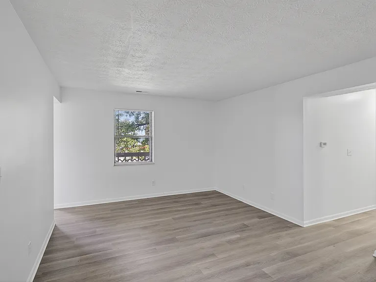 3175 Roesch Blvd #17 — Photo 12