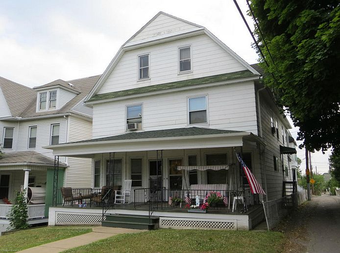 1st image of 1315 Schlager St