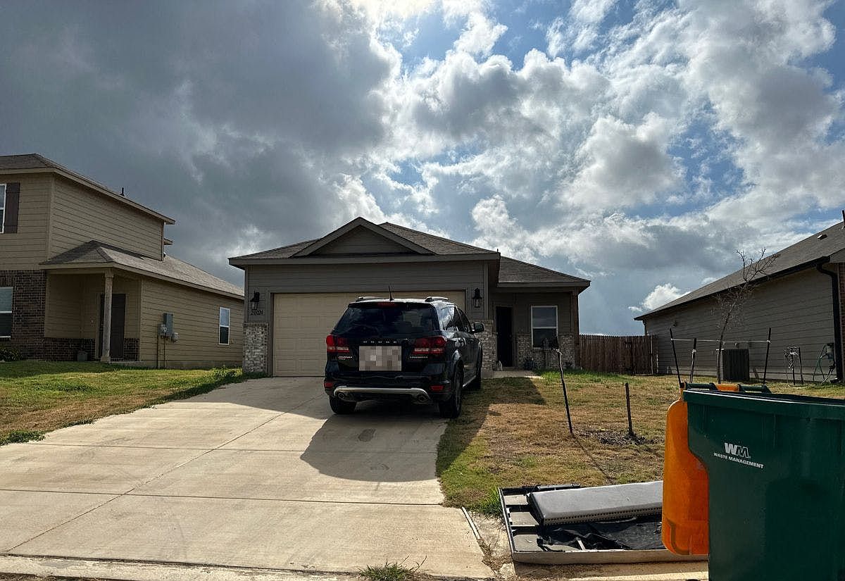 20024 Huckleberry St, Lytle, TX 78052 Zillow