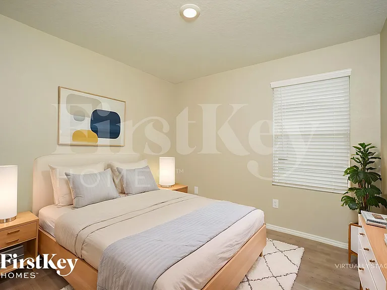 2402 Double Oak Dr — Photo 13