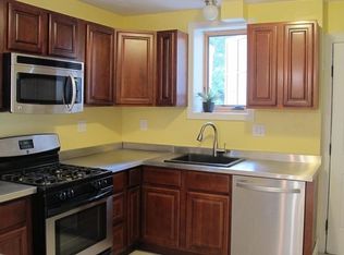 82 Phelps St, Fitchburg, MA 01420