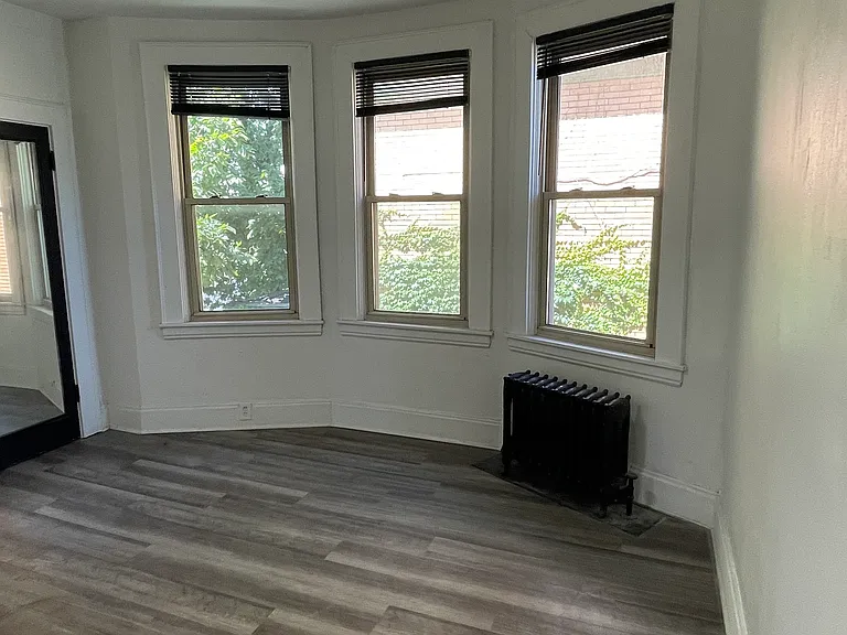 119 Margaret St — Photo 21